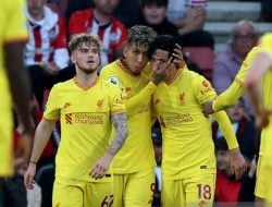 Liverpool Bekuk Southampton 2-1 , Juara Liga Inggris Ditentukan Pekan Terakhir