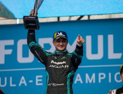 Mitch Evans Menangi Balapan, Formula E Jakarta Sejarah Baru di Asia Tenggara