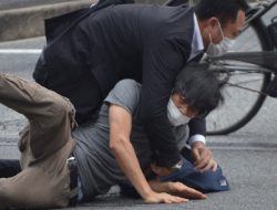 Ini Penembak yang Tewaskan Mantan Perdana Menteri Jepang