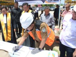 Gubernur Letakkan Batu Pertama Pembangunan Gereja Toraja Mamuju 