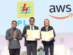 PLN dan Amazon Teken Kesepakatan untuk Proyek Tenaga Surya 210 MW di Indonesia