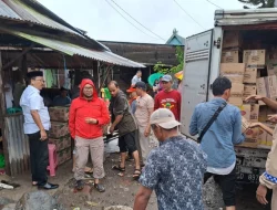 Tim Kemanusiaan IKA Unhas dan AAS Foundation Salurkan 17.000 Paket Bantuan untuk Korban Banjir Makassar