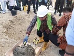 Sekprov Letakkan Batu Pertama Gedung Pengadilan Tinggi Sulbar