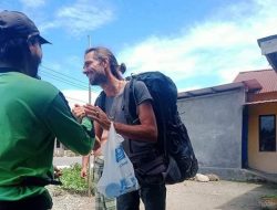 Imigrasi Mamuju Awasi Aktifitas Turis Asal Rusia