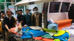 Pisau Menancap di Pipinya, Kurir Grab yang Ditikam di Depan KFC Mamuju Dirujuk ke Makassar