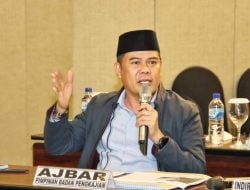 Tunggu Kran Pemekaran Dibuka, Ajbar Minta Daerah Siapkan Pembaharuan Prasyarat