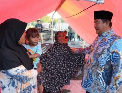 Kunjungi Korban Kebakaran di Polman, Bahtiar Carikan Solusi Bangunkan Rumah