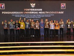 Hadirkan Layanan Kesehatan Gratis, Pemkab Mamuju Raih UHC Award