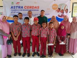 Dukung Peningkatan Pendidikan, Anak Usaha Astra Agro di Pasangkayu Beri Beasiswa Prestasi