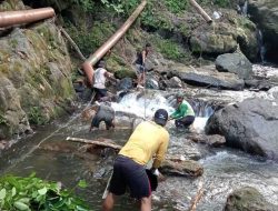 PDAM Mamuju Terus Lakukan Perbaikan Pipa Rusak Pasca Banjir