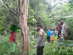 Seorang Petani Nilam Ditemukan Tewas Tergantung di Kebun Belakang Rumanya
