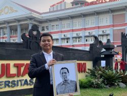 Putra Pejuang Sulbar Alm. Arifin Nurdin Raih Cumlaude Terbaik Magister Hukum Undip
