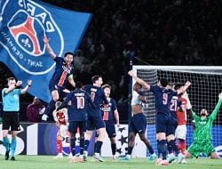 PSG Bikin Arsenal Puasa Gelar Lebih Lama